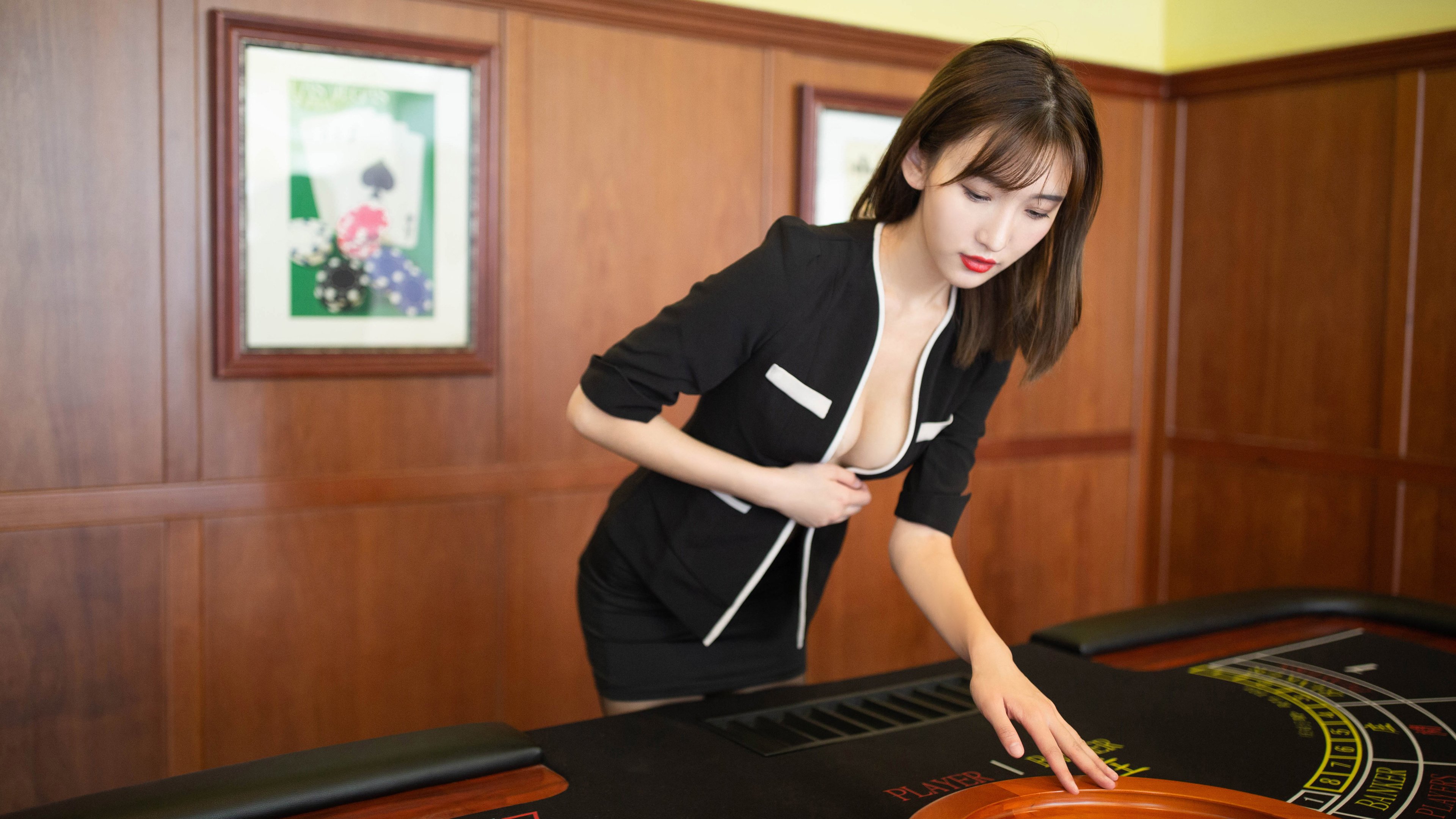 世界级球员们在比赛中展现出强大实力，世界上球员技术的排名