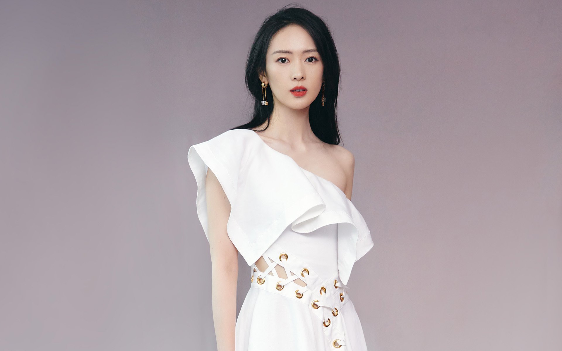 乐鱼vip-法国混合接力赛道上精彩配合，法国混双运动员