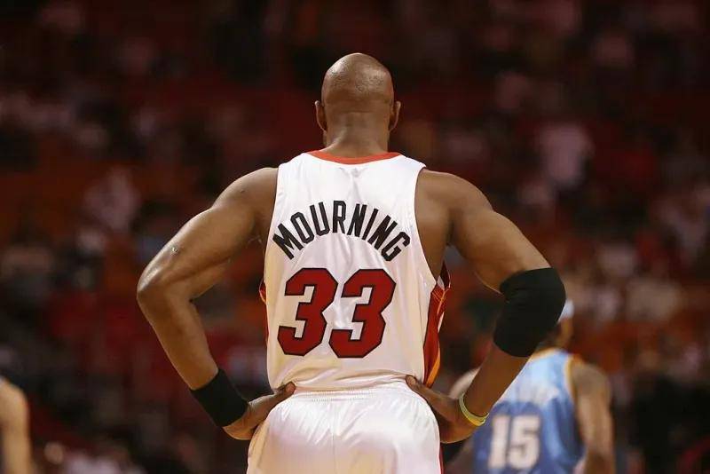 包含乐鱼体育：NBA球星纪录片：讲述尤因的纽约之王生涯的词条