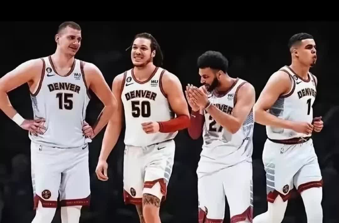 包含乐鱼体育：凯尔特人队防守策略：如何限制约基奇的内线进攻和组织？的词条