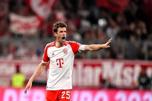 乐鱼体育：德甲奥厄的进攻火力与战术调整的简单介绍